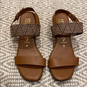 Italian Shoemakers 8 Brown Faux Leather Heeled Sandals